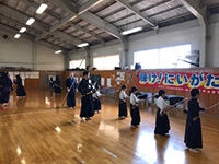 2017年4月22日、米山隆一新潟県知事に稽古に参加していただきました。